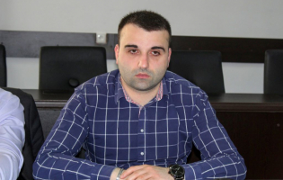 ,,პროფესიონალში