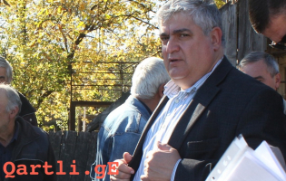 ,,ონოფრიშვილი სუფრებზე დადის