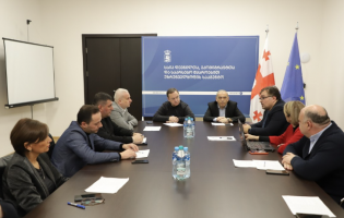 დევნილთა სააგენტომ ცხინვალიდან დევნილ ოჯახს ბინით უზრუნველყოფაზე უარი განუცხადა