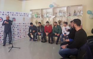 გორის სპორტსკოლაში გრან პრიზე გამარჯვებულ ძიუდოისტებს ხვდებიან