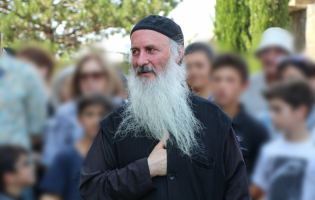 ნეტგაზეთის ცნობით, მეუფე ისაიას კანდიდატურა არ მოუხსნია 