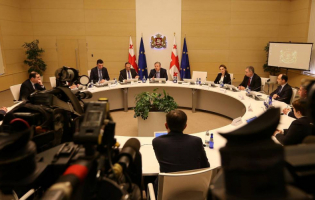 ვაჭრობა გამყოფ ხაზთან, სწავლა საზღვარგარეთ და უვიზო მიმოსვლა ევროპაში - ახალი ინიციატივები  დე-ფაქტო რესპუბლიკის მოსახლეობისთვის