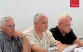 ხაშურში ქუჩას ნოდარ დუმბაძის სახელი მიანიჭეს, მოსკოვის ქუჩა უცვლელი დარჩა