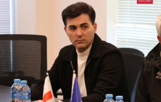 ზვიად გოგუაძემ ხაშურის მერის მოადგილის თანამდებობა დატოვა