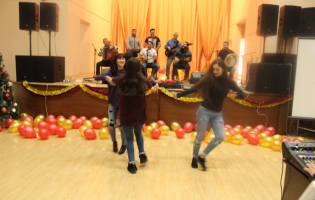 გორის უნივერსიტეტში ჯგუფ ,,ბანის