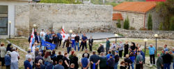 ადგილობრივი მოსახლეობა პრობლემის დაუყოვნებლივ მოგვარებასა და
შესაბამისი უწყებებისგან წყლის ხარისხის ლაბორატორიულ შემოწმებას
ითხოვს.