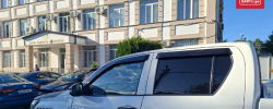 ორივე ძალადობის ფაქტი 6 ოქტომბერს მოხდა. ერთ შემთხვევაში მამამთილმა
რძალსა და საკუთარ მეუღლეზე იძალადა, მეორე შემთხვევაში კი ქმარმა
ცოლს სცემა. მოსამართლის გადაწყვეტილებით, ორივე მათგანს 4-თვიანი
პატიმრობა და პირობითი სასჯელი განესაზღვრა.