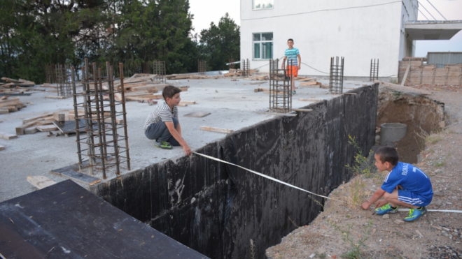 ხოვლეში სკოლის მშენებლობა ,,ბლოკ ჯორჯიამ" არ დაასრულა (PHOTO/VIDEO)